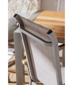 Dehner Stapelstuhl Cleveland, Hellbraun -Gartenmöbelgeschäft 6894083 WE DE 001 StapelstuhlClevelandHB