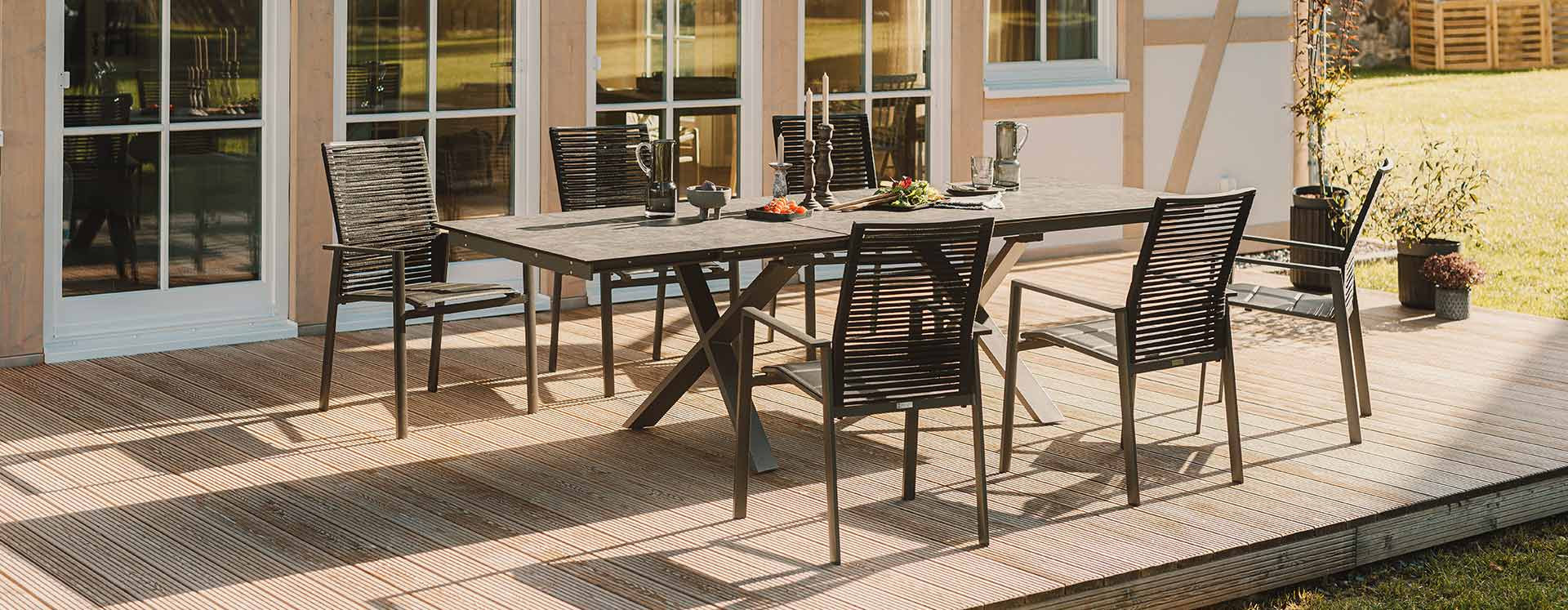 Gartenmöbelgeschäft -Gartenmöbelgeschäft 1